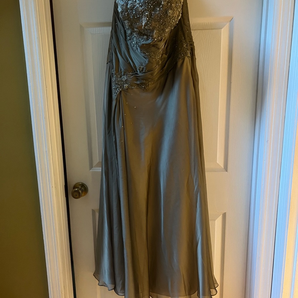 Mother of the bride dress.